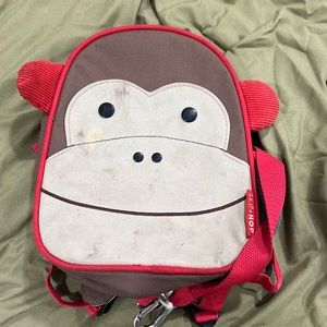 Skiphop toddler bookbag with leash